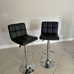 Black Barstools 