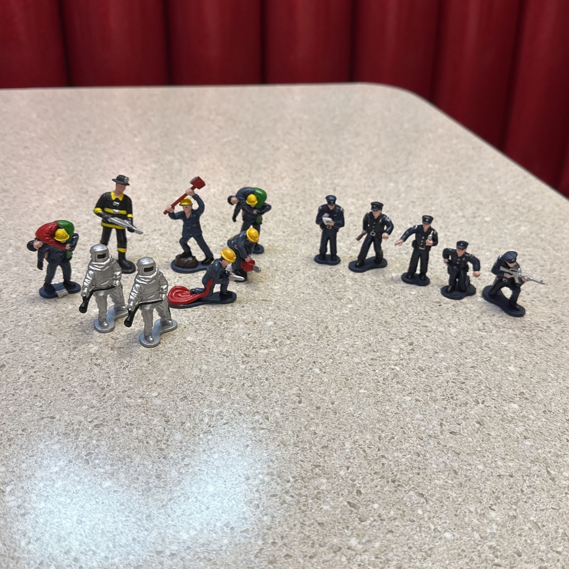Vintage Fireman & Policeman Toy Figures