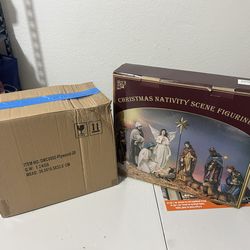 COMPLETE HAND PAINTED PORCELIN NATIVITY