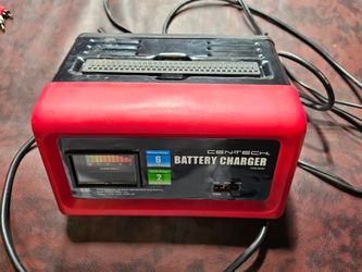 Cen-Tech 2/6 Amp 6/12 Volt Manual Battery Charger