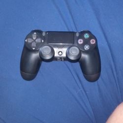 PS4 Controller