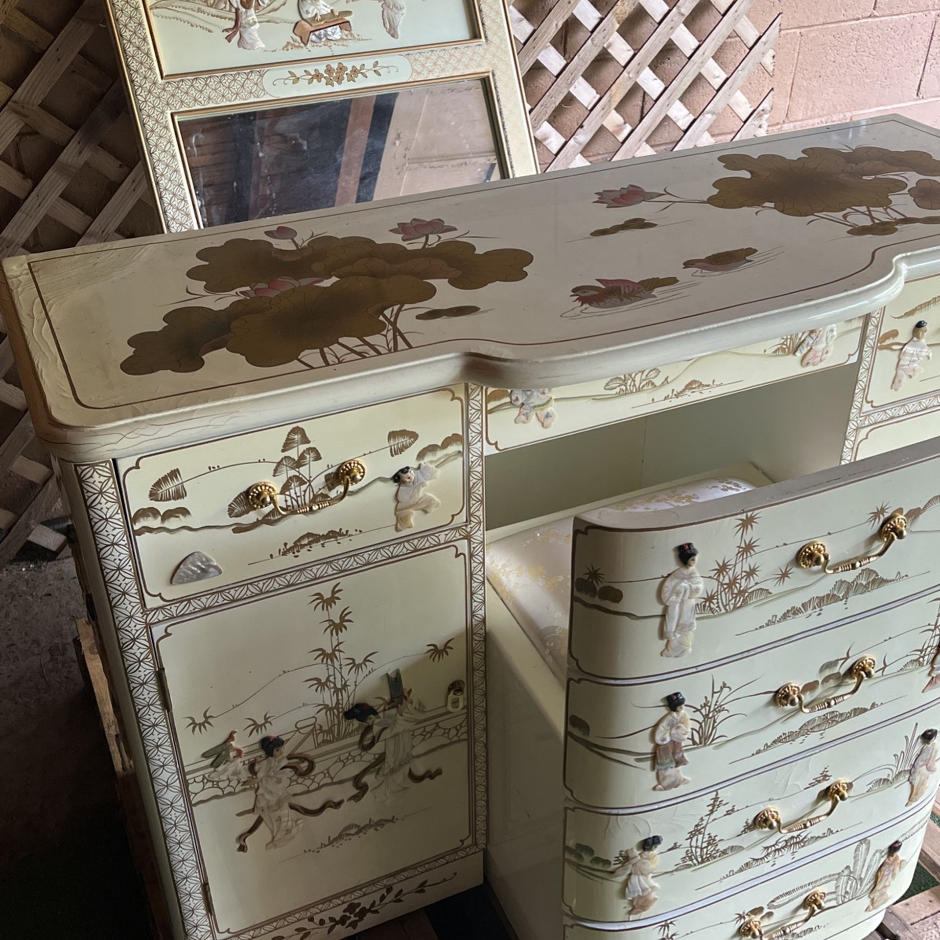 Oriental Asian Lacquer Vanity Table Mother Of Pearl Geisha