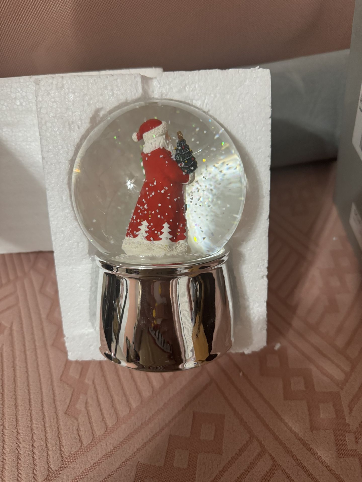 Land’s End Santa Claus Water Glass Globe