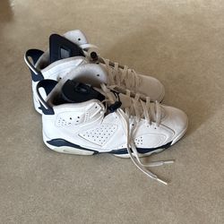 Jordan 6 Midnight Navy 