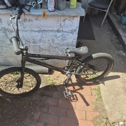 Haro  Bmx Bike