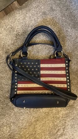 Concealed carry tote