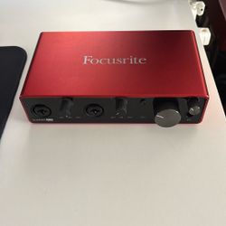 Focusrite Scarlett 4i4 3rd Gen USB Audio Interface