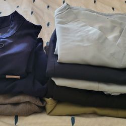 Gently Used Maternity Scrubs (S & M SIZE)