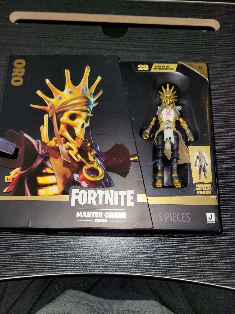 Fortnite Oro Figure