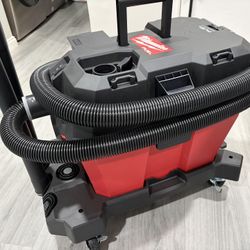 Milwaukee Wet/dry Vac