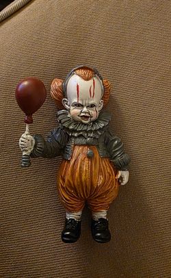 Halloween figurine