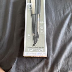 Brand New Conair Infiniti Pro Hair Straightener