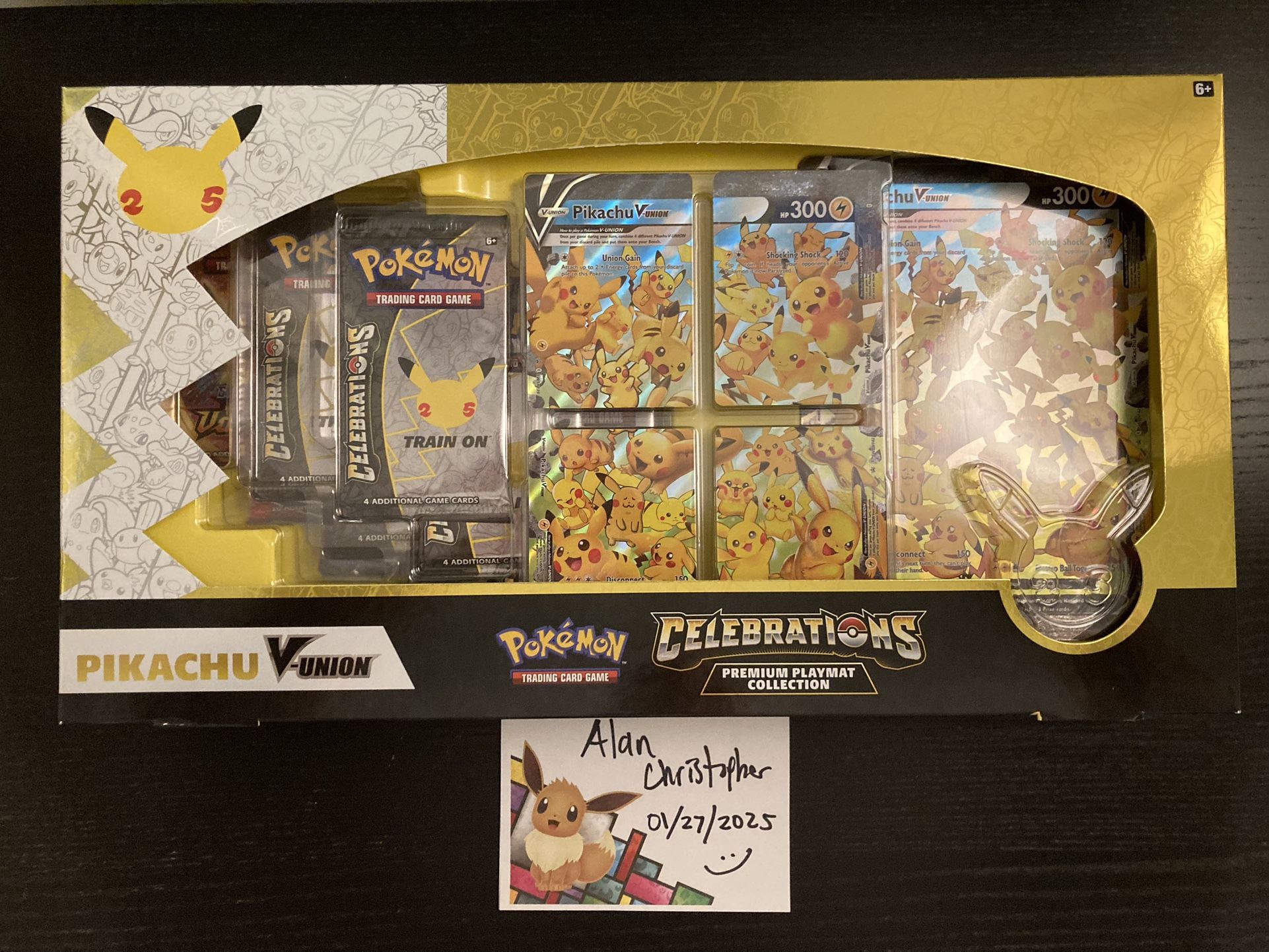 Pokémon Celebrations Pikachu V-Union Premium Playmat Collection