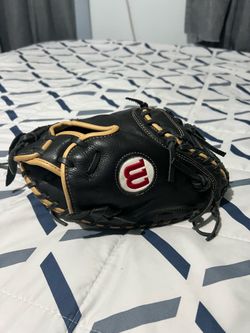 Wilson A500 catchers glove