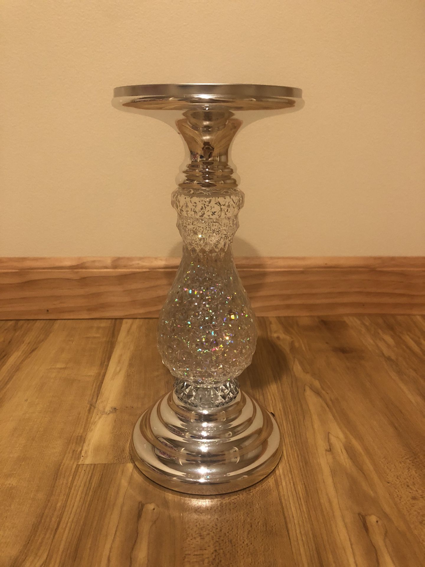 New Light Up Candle Holder With Candle