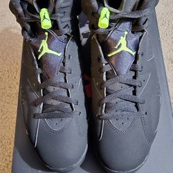 Brand New Jordan 6 Electric Green Size 12 