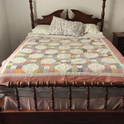 Antique Queen Bedroom Set
