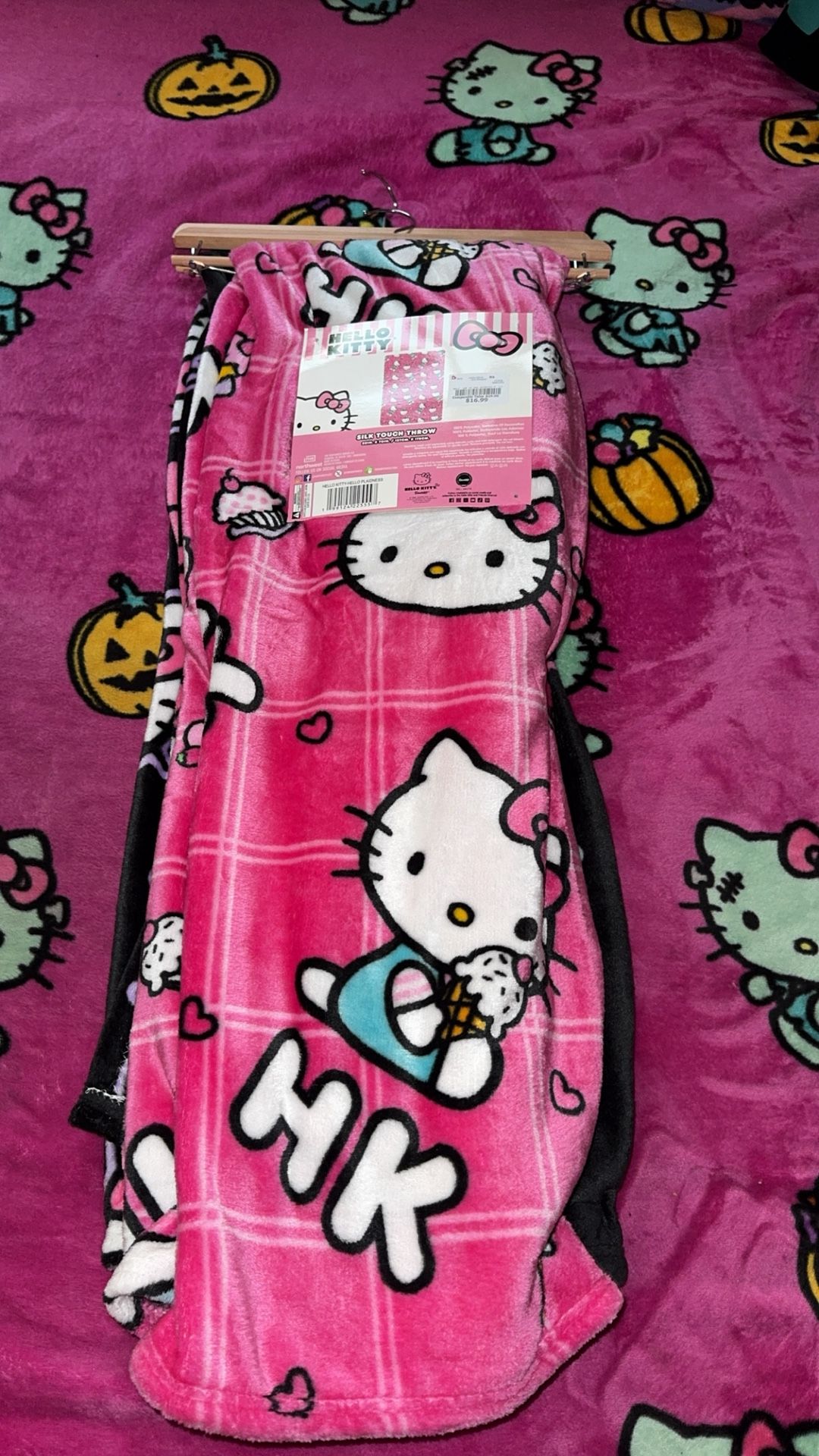 Hot Pink Hello Kitty Blanket