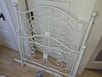 Twin White Metal Headboard & 8 inch Foam Mattress