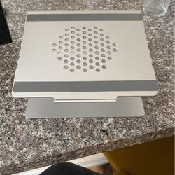 Metal Laptop Stand 