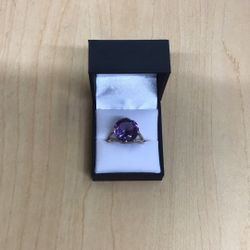 10k Gold Ring With Purple Stone