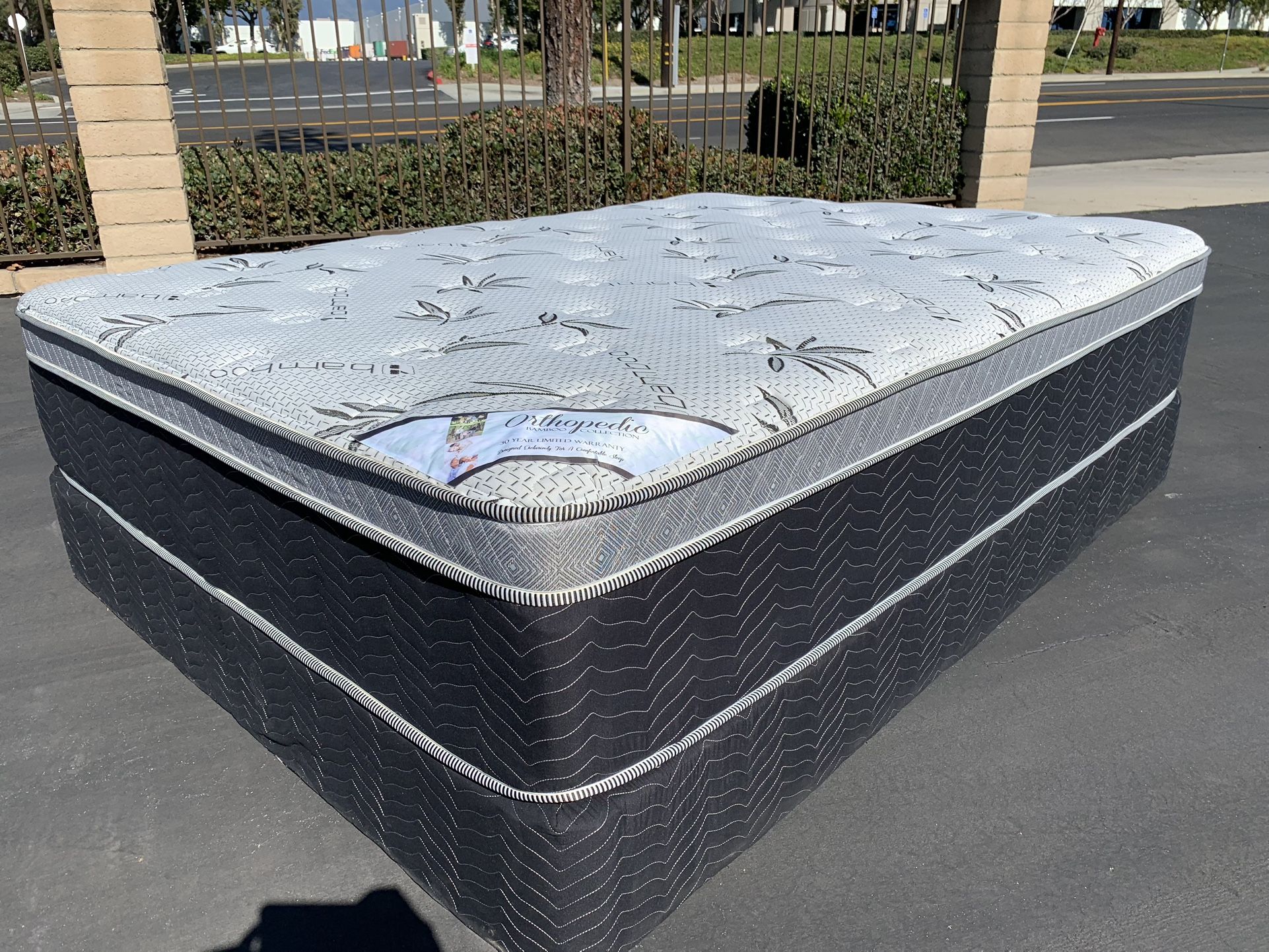 Full Ortho Bamboo Pillow Top Mattress!!