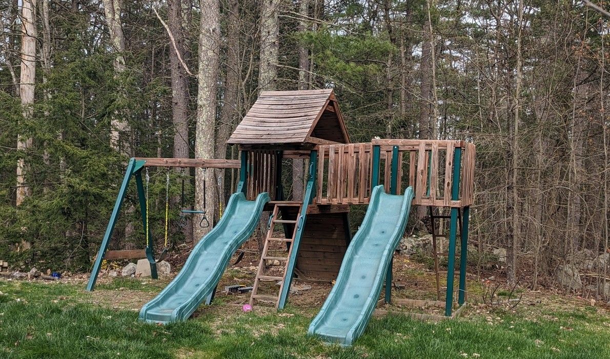 Swingset With 2 Slides, Climbing Wall And Playhouse