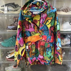 Trade Limited Edition Valentino 