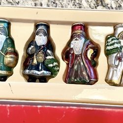 Old World Christmas Light Cover Sets Santa And Toy soldiers Great Gift
