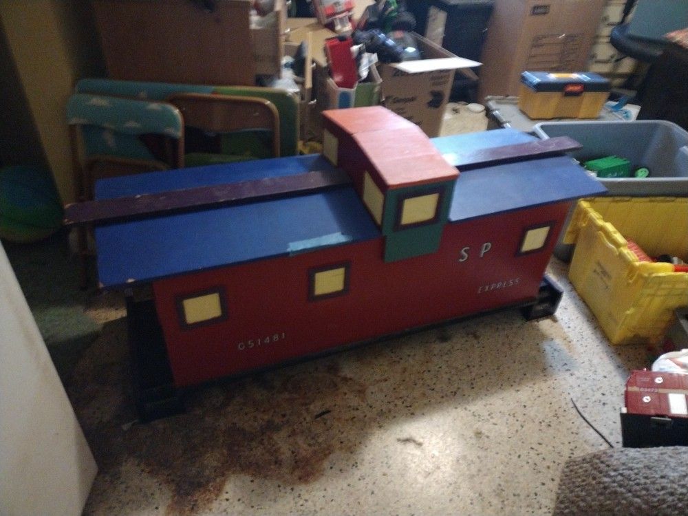 train toy Box (all wood)