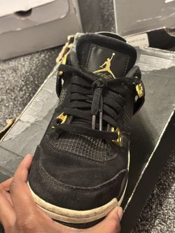 Jordan 4s