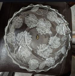Brand new   large gorgeous real crystal platter from Japan.  In box ( never used ).