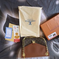 Brown Luxury Hand Bag Or Shoulder Bag 