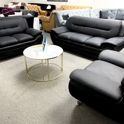 Black Leather Living Room Sofa Set 3pc - Delivery And Financing Available 