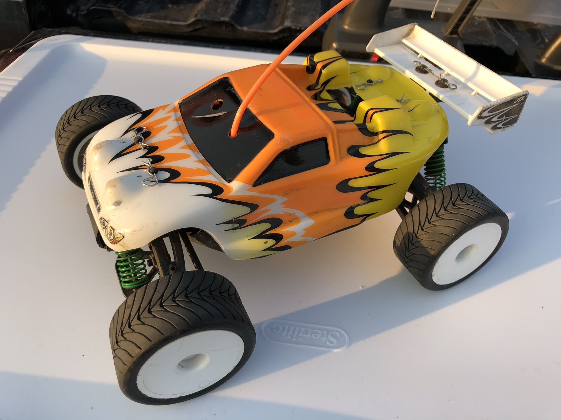 Duratrax online vendetta buggy