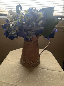 Artifical Potted Floral Plant