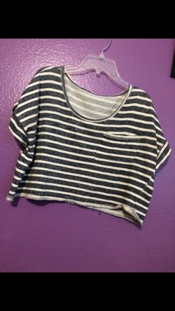 Size L crop short euc
