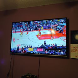 65 Toshiba screen tv 2013(NOT SMART)