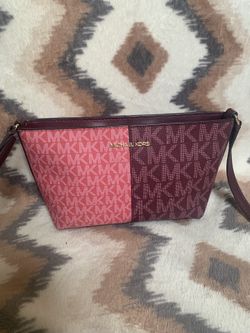 Michael Kors Jet Set Small Two-Tone Logo Oxblood Crossbody Bag 35F4GTVC1V