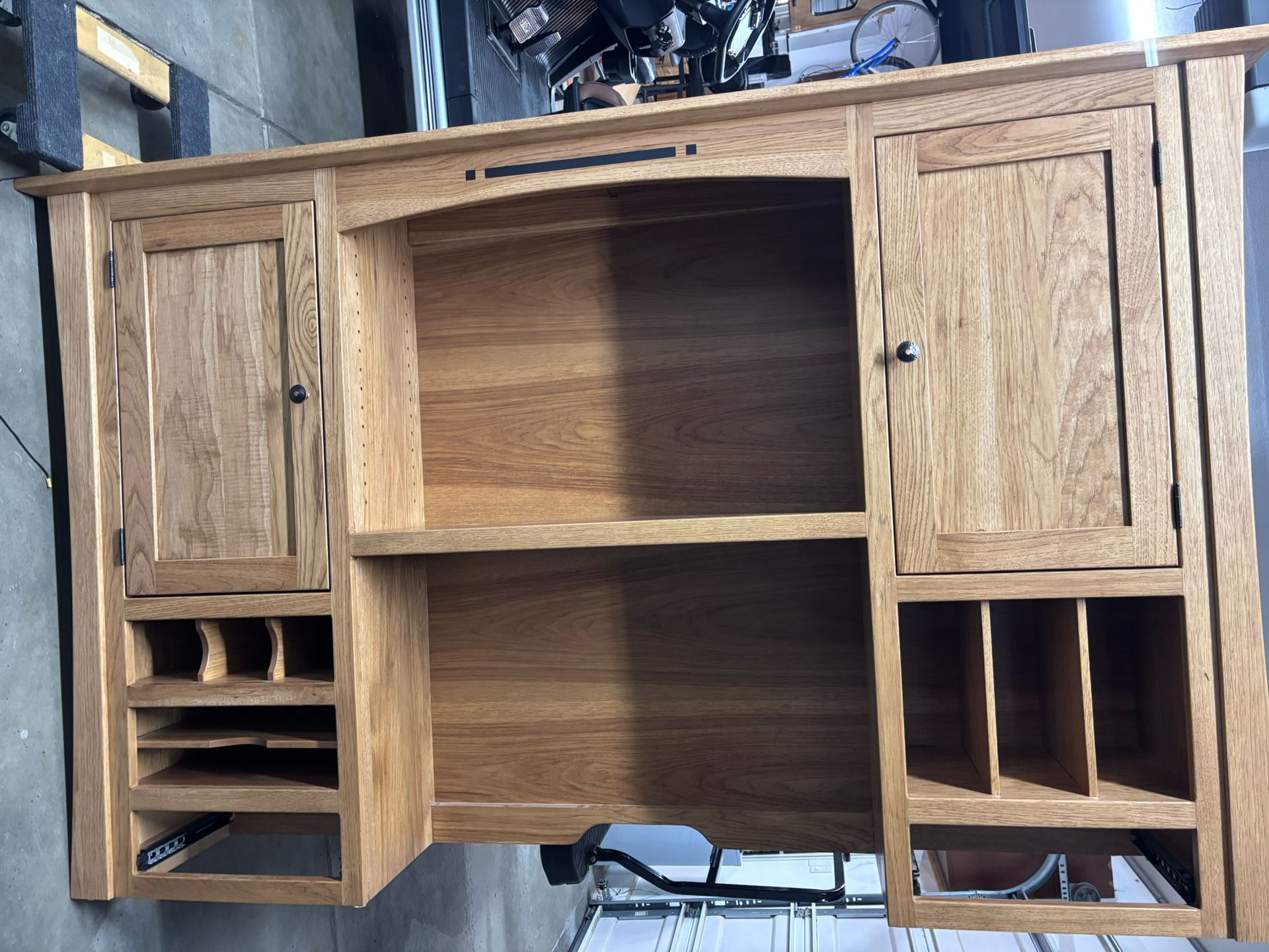 Hutch Craftsman Solid Wood