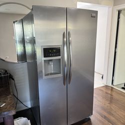 Frigidaire Fridge For Sale Good Condition