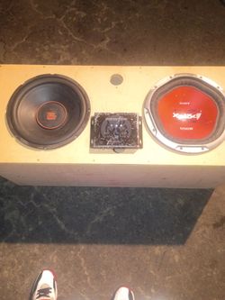 12 inch subs with box and epicenter