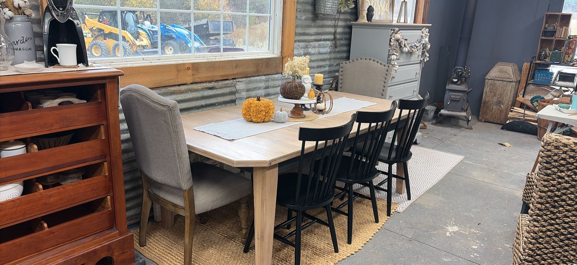 Solid Wood Modern Farmhouse Table And 6 Chair Set