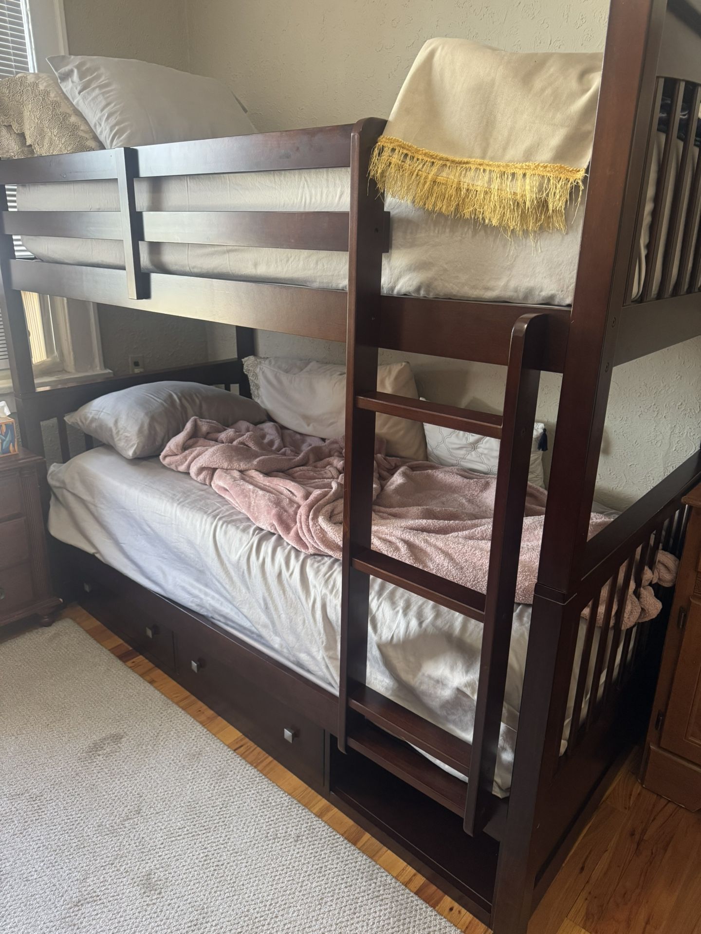 Double Bed