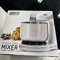 Dash Everyday Mixer 2.5qt