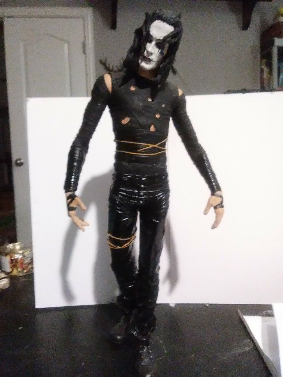 The Crow Eric Draven 12" Collectible Action Figure McFarlane Movie Maniacs 2