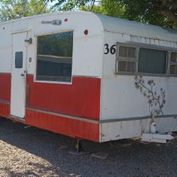 1952 Spartan Royal Mobile Home Travel Trailer 
