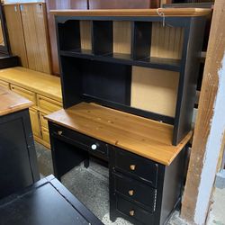 Black/Wood Desk w/ 3 Cube Hutch