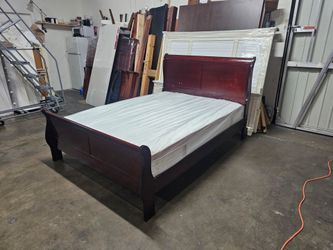 Queen bed and mattress
