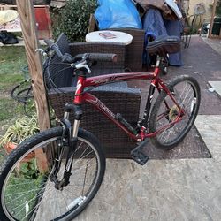 Bike (specialized Hard rock 2010)